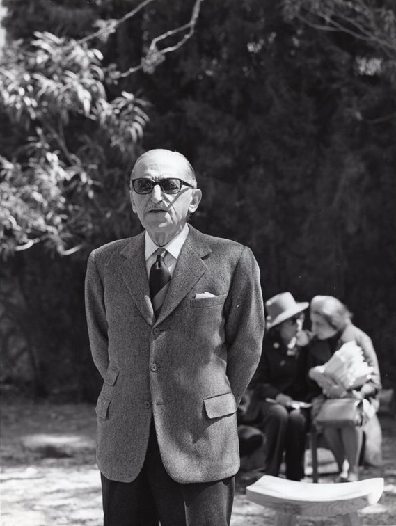 Ιδρυτής - Βασίλειος Β. Μελάς